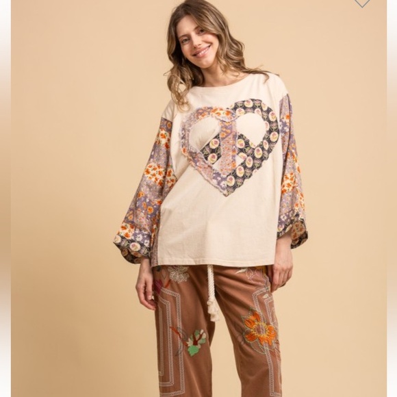 Bluevelvet Floral Patchwork Kimono Sleeve Top - Picture 5 of 5